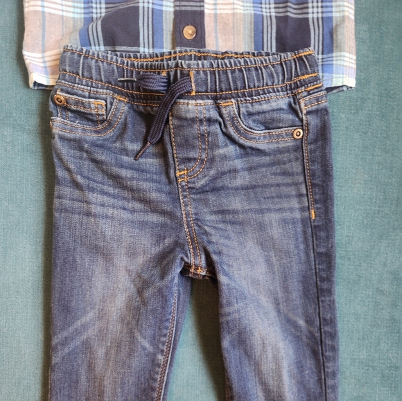 EUC 12M JUMPING BEANS OUTFIT - Picture 3 of 5